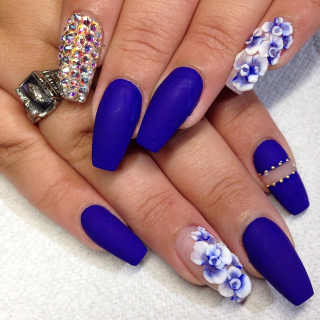 Lucky Nails & Spa nail photo 5